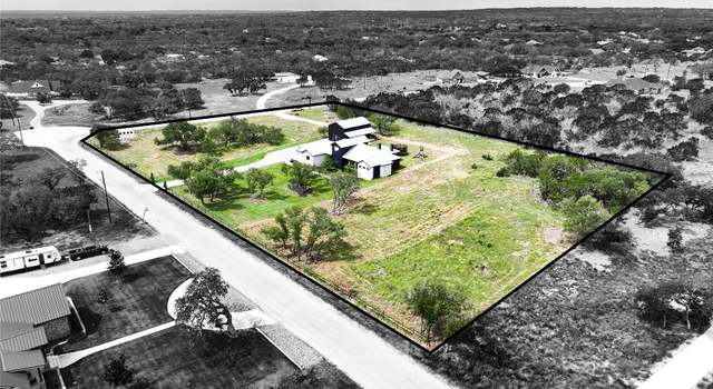 Photo of 150 Wandering Oak Cir, Burnet, TX 78611