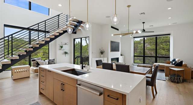 Photo of 903 Alexia Ln, Austin, TX 78746