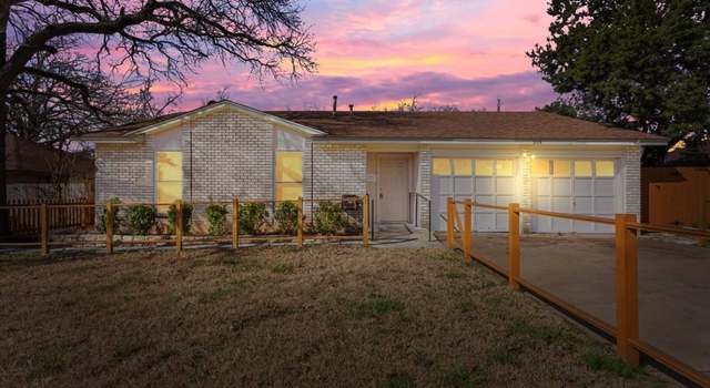 Photo of 215 Burning Tree Dr, Georgetown, TX 78628