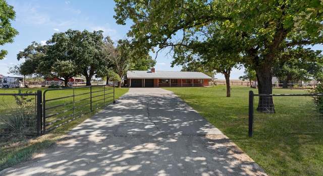 Photo of 323 County Road 450, Thorndale, TX 76577