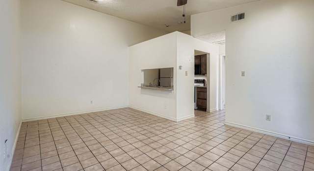 Photo of 1705 Crossing Pl #122, Austin, TX 78741