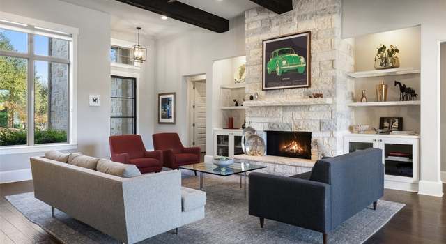 Photo of 812 Kenspur Ln, Austin, TX 78738
