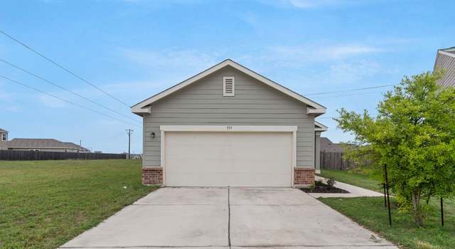 Photo of 533 Peony Ct, Jarrell, TX 76537