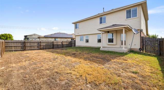 Photo of 205 N Hunting Lodge Ln, Bastrop, TX 78602