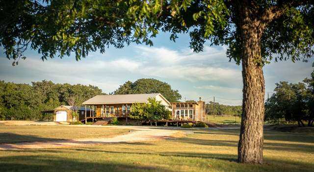 Photo of 913 Hye-albert Rd, Hye, TX 78635