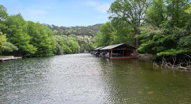 Property at 5302 N Scout Island Cir, Austin, TX 78731, 3 beds, 2.5 baths