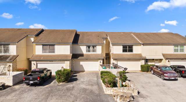 Photo of 412 N Horseshoe Bay Blvd, Horseshoe Bay, TX 78657