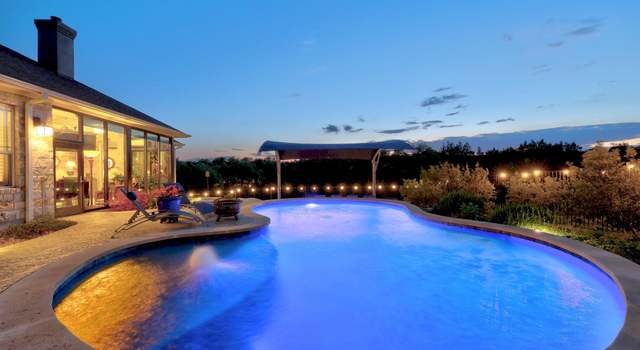 Photo of 128 Tuscany Way, Georgetown, TX 78633