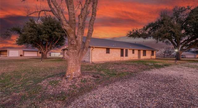 Photo of 551 Tucek Rd, Taylor, TX 76574