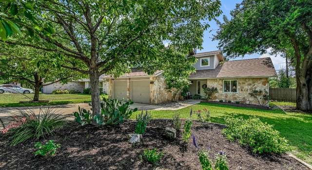 Photo of 6201 Sun Vista Dr, Austin, TX 78749