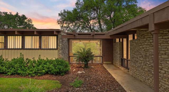 Photo of 103 Chula Vista St, San Marcos, TX 78666