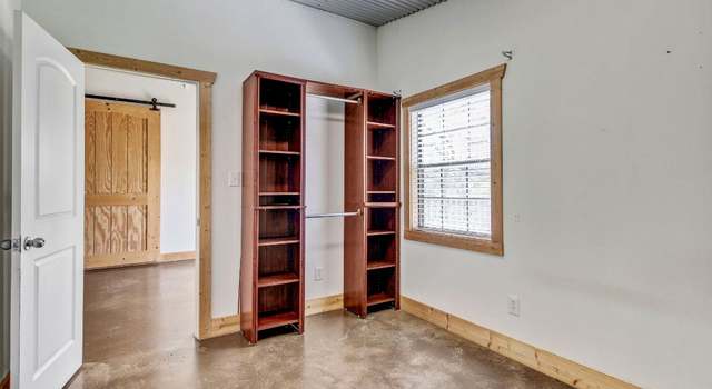 Photo of 1025 County Road 454, Lincoln, TX 78948