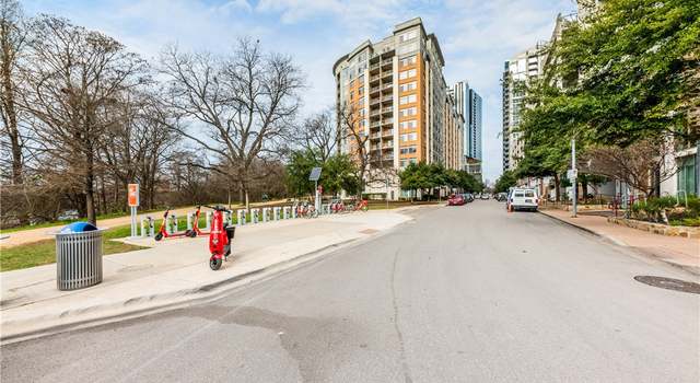 Photo of 54 Rainey St #809, Austin, TX 78701