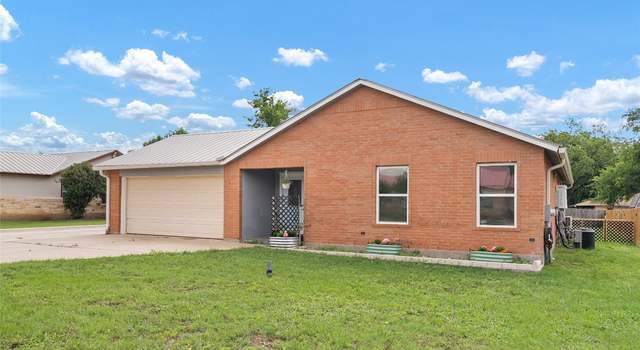 Photo of 803 Savannah Cv, Elgin, TX 78621
