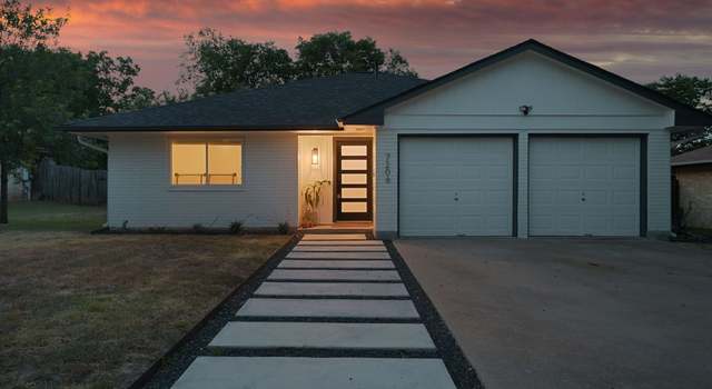 Photo of 7206 Chuck Wagon Trl, Austin, TX 78749