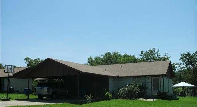 Photo of 103 Stubblefield Dr, Elgin, TX 78621