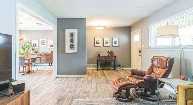 Photo of 2101 Cimarron Trl, Austin, TX 78745