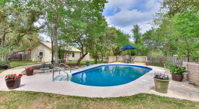 Photo of 527 W Esparada Dr, Georgetown, TX 78628