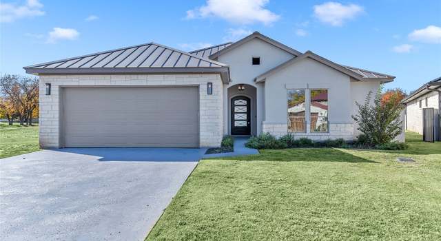 Photo of 105 Gillespie Ct, Horseshoe Bay, TX 78657
