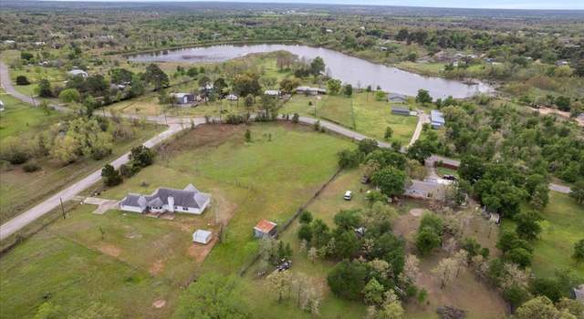 Photo of 182 Lake Front Dr, Cedar Creek, TX 78612