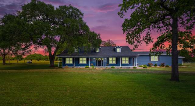 Photo of 1847 County Road 248, Schulenburg, TX 78956