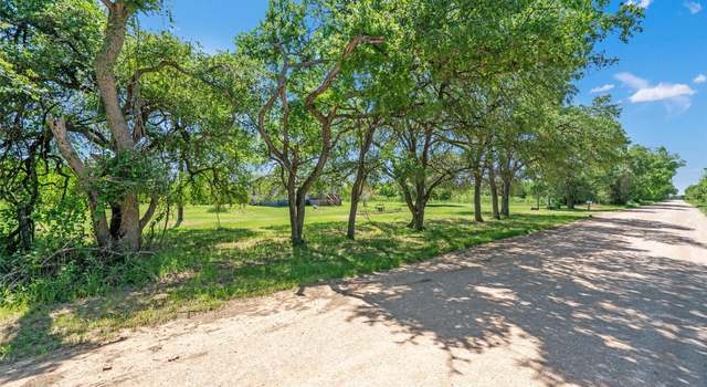 Photo of 523 County Road 414, Buckholts, TX 76518