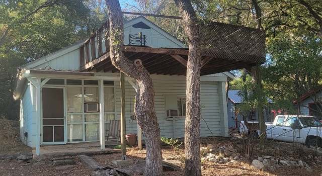 Photo of 828 Midway St, San Marcos, TX 78666