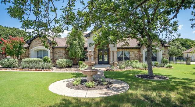 Property at 112 Roble Roja Dr, Georgetown, TX 78633, 4 beds, 4 baths