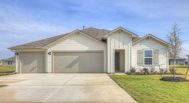 Photo of 575 Radley Rd, Lockhart, TX 78644