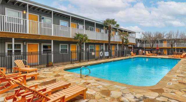 Photo of 2401 Manor Rd #211, Austin, TX 78722