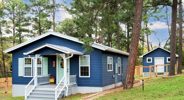 Photo of 299 Porter Rd, Bastrop, TX 78602