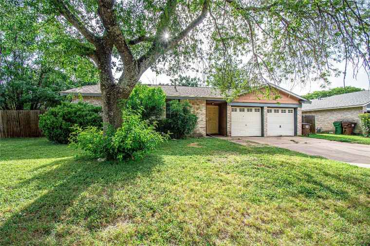 Photo of 1914 Cameo Dr Round Rock, TX 78664