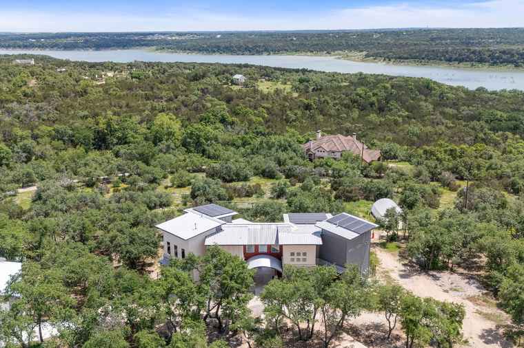 Photo of 1520 County Road 262 Georgetown, TX 78633