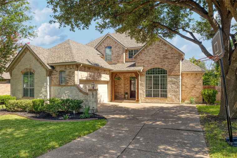 Photo of 2279 Fernspring Dr Round Rock, TX 78665