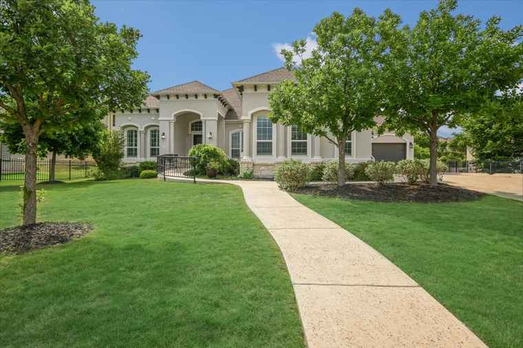 Photo of 2421 Parisio Ct Leander, TX 78641