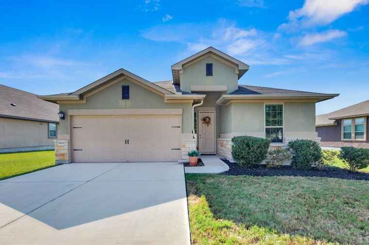 Photo of 19109 Quebrada Dr Pflugerville, TX 78660