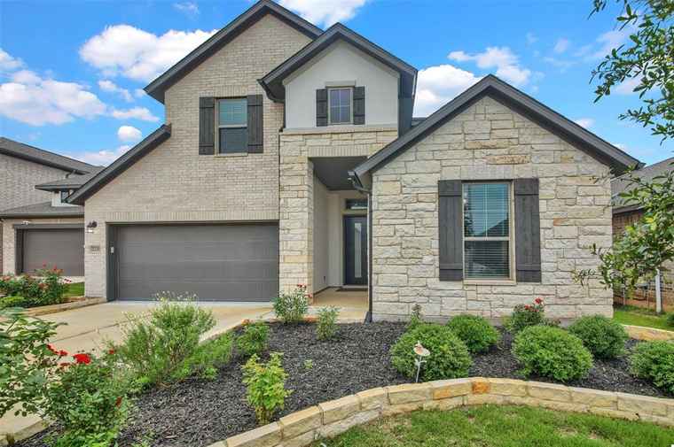 Photo of 2228 Santa Isabella Dr Leander, TX 78641