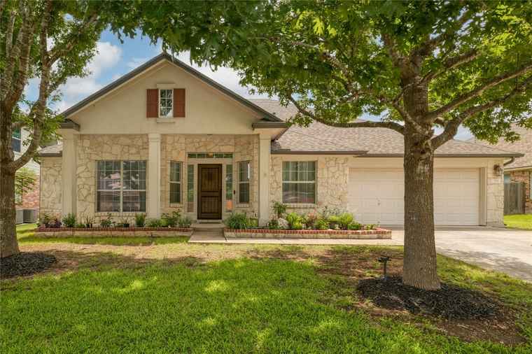 Photo of 725 Busleigh Castle Way Pflugerville, TX 78660