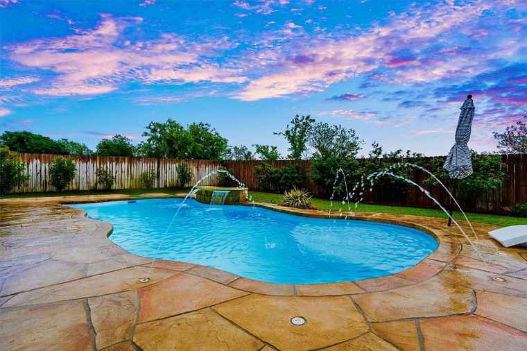 Photo of 401 Boone Valley Dr Round Rock, TX 78664