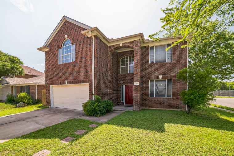 Photo of 1001 Acanthus St Pflugerville, TX 78660