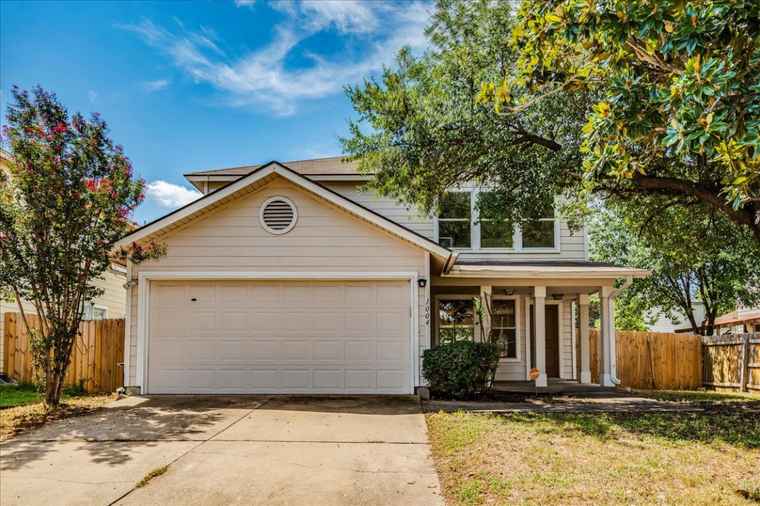 Photo of 1004 Quail Valley Dr Georgetown, TX 78626
