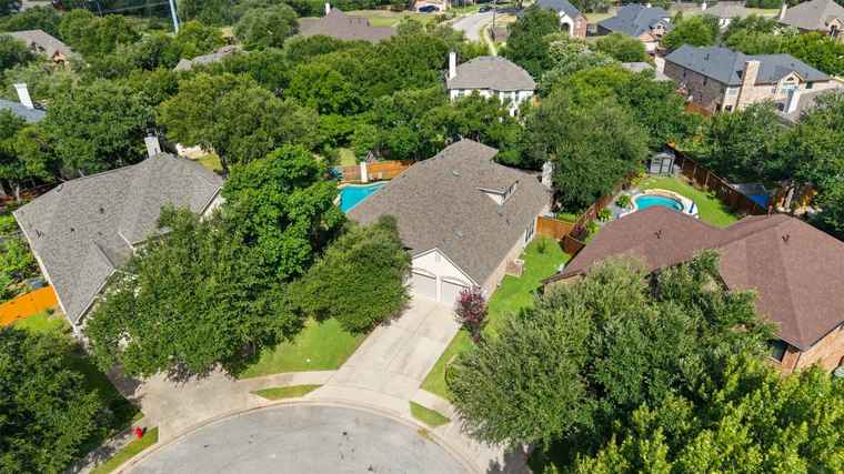 Photo of 2925 Plantation Dr Round Rock, TX 78681