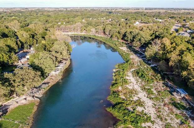 1203 Lone Star Dr Dr New Braunfels Tx 78130 Mls 9377243 Redfin