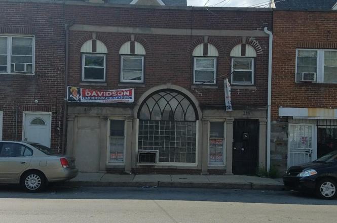 216 Long Ln Upper Darby Pa 19082 Mls 7038051 Redfin 216 Long Ln Upper Darby Pa 19082