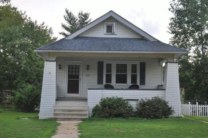 212 s logan ave audubon nj 08106 mls 6094228 redfin the works audubon nj
