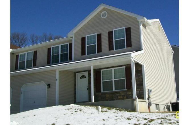2837 Mannerchor Rd Temple Pa 19560 Mls 6158342 Redfin