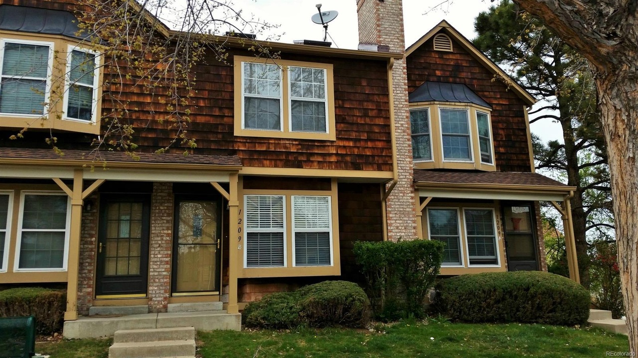 1209 S Flower Cir Unit B, Lakewood, CO 80232 | MLS ...