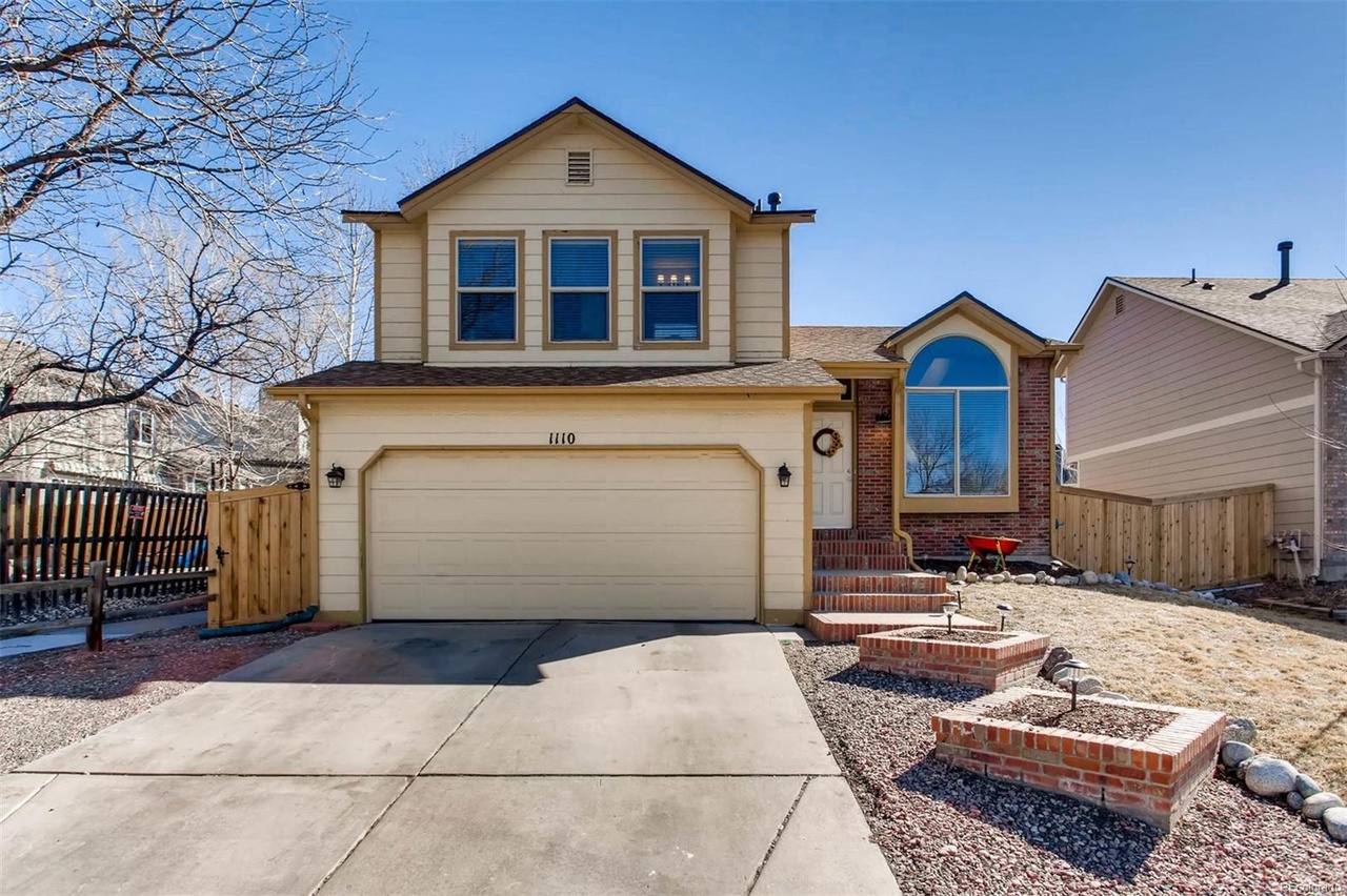 1110 S Flower Cir, Lakewood, CO 80232 | MLS# 9023452 | Redfin