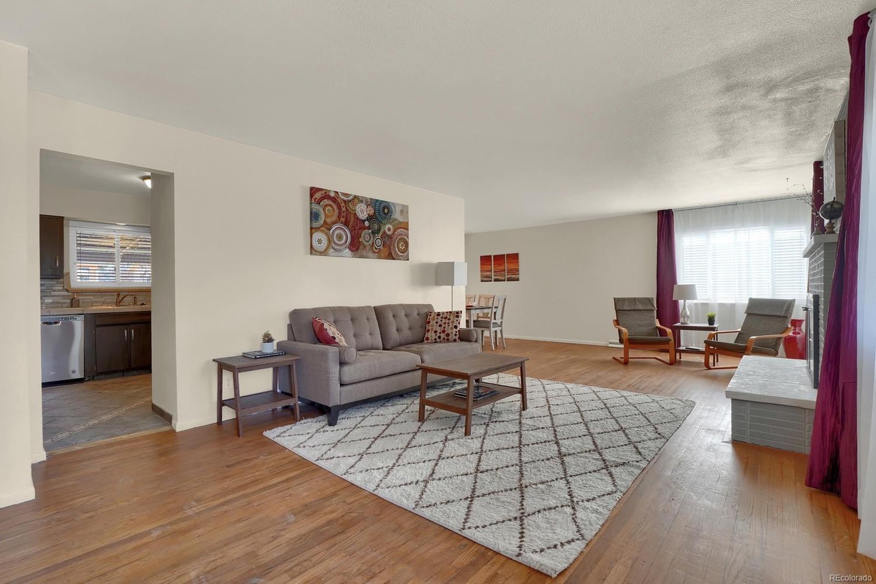 2411 Bennett Ave Colorado Springs Co 80909 4 Beds 2 Baths