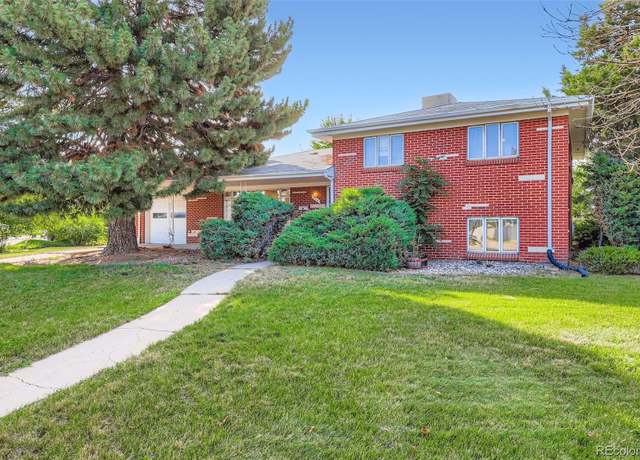 Property at 574 Iola St, Aurora, CO 80010, 4 beds, 2 baths